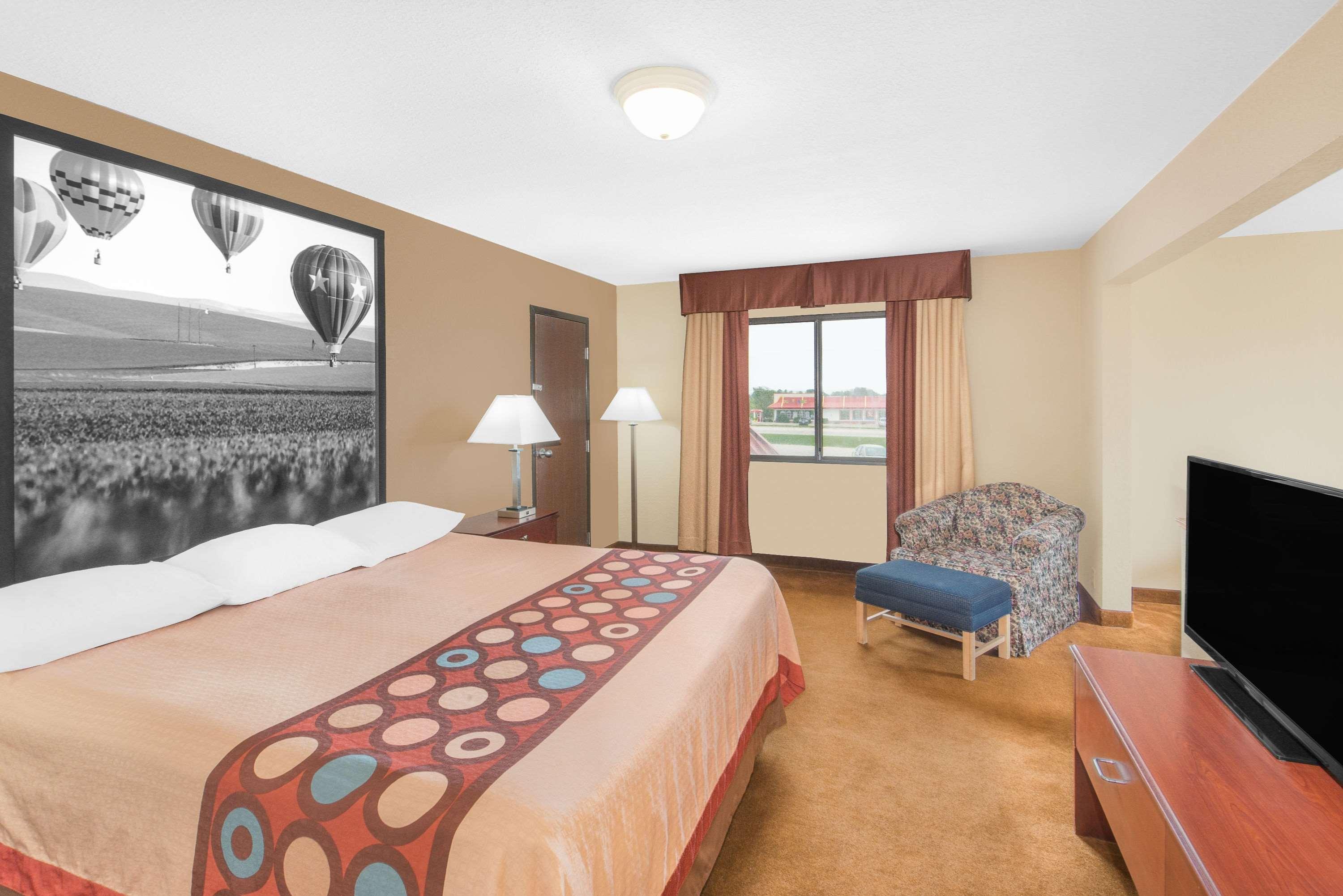 Super 8 By Wyndham Marshalltown Exterior foto