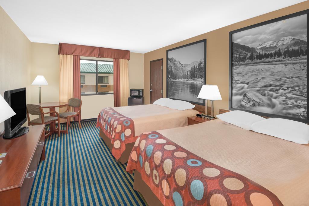 Super 8 By Wyndham Marshalltown Exterior foto